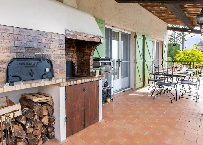 Bellet Villa *